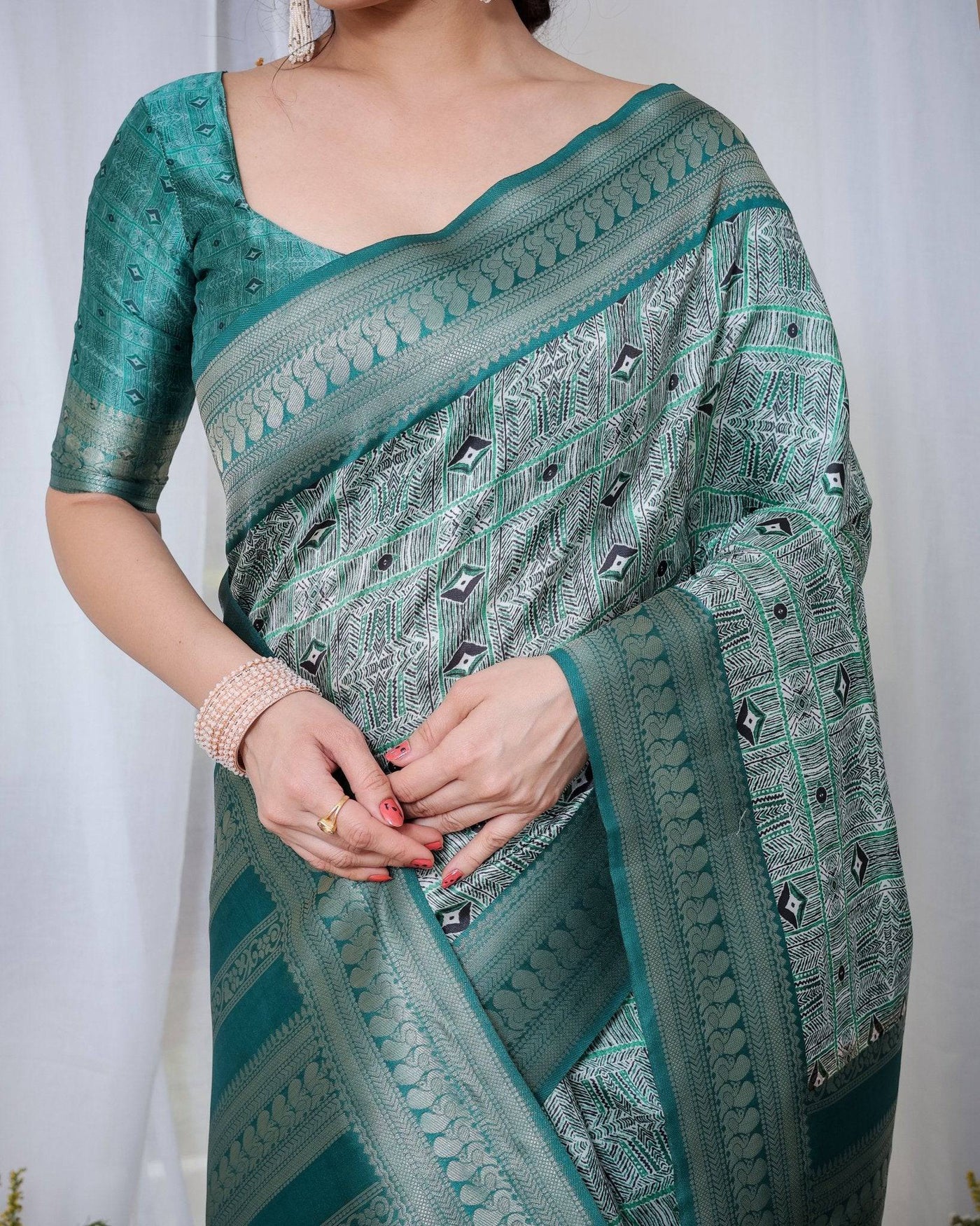 Pure Banarasi Digitally Printed Silk Saree Weaved With Zari Comes With Tassels.