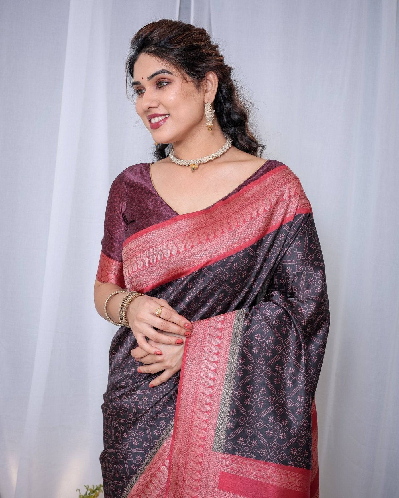 Pure Banarasi Digitally Printed Silk Saree Weaved With Zari Comes With Tassels.