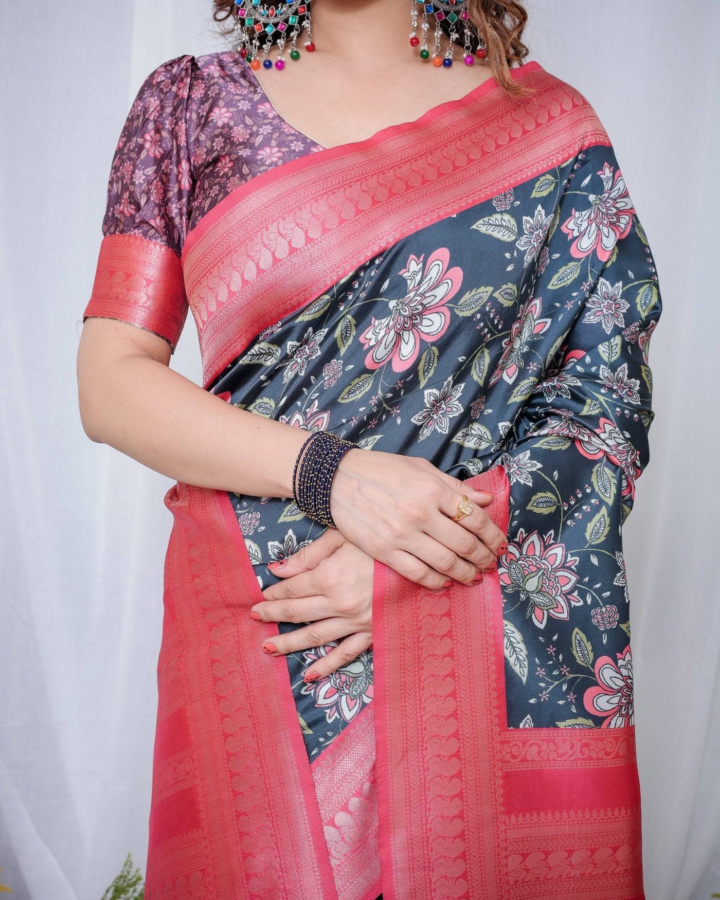 Pure Banarasi Digitally Printed Silk Saree Weaved With Zari Comes With Tassels.