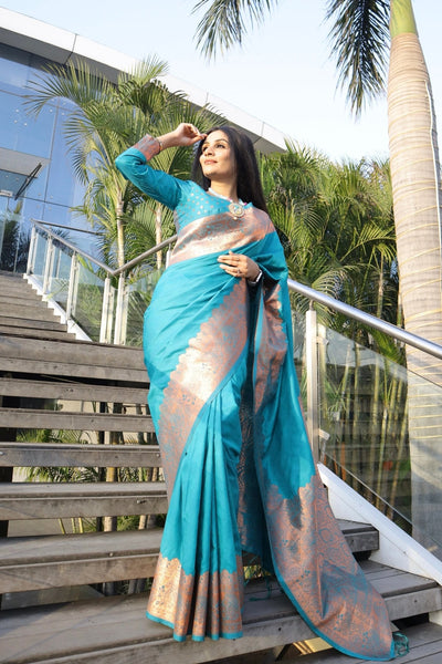 Elegant Firozi Pure Kanjivaram Silk Saree With Tempting Blouse Piece - Almaari Fashion