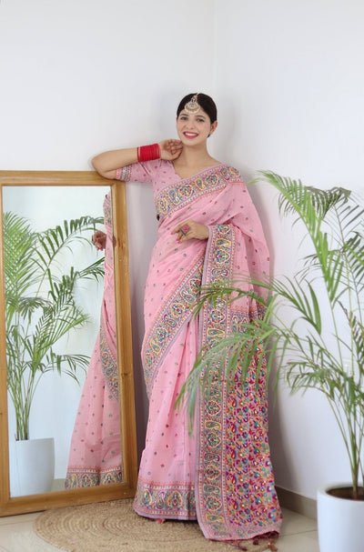 Elegant Kashmiri Handloom Work with Heavy Blouse: A Stunning Choice! - Almaari Fashion