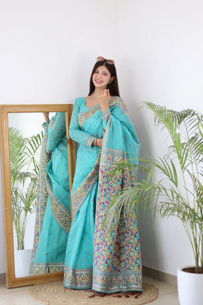 Elegant Kashmiri Handloom Work with Heavy Blouse: A Stunning Choice! - Almaari Fashion