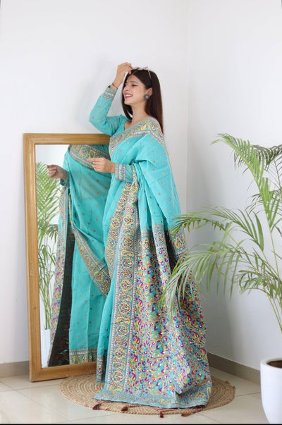 Elegant Kashmiri Handloom Work with Heavy Blouse: A Stunning Choice! - Almaari Fashion