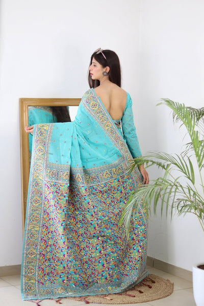 Elegant Kashmiri Handloom Work with Heavy Blouse: A Stunning Choice! - Almaari Fashion