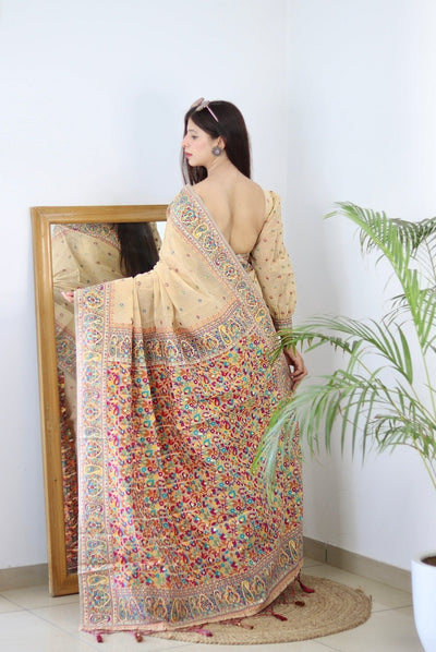 Elegant Kashmiri Handloom Work with Heavy Blouse: A Stunning Choice! - Almaari Fashion