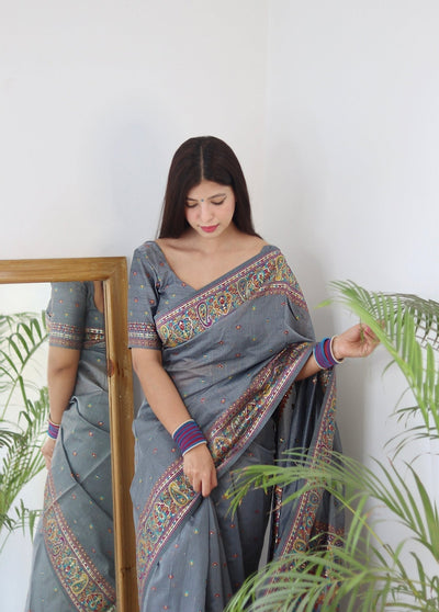 Elegant Kashmiri Handloom Work with Heavy Blouse: A Stunning Choice! - Almaari Fashion