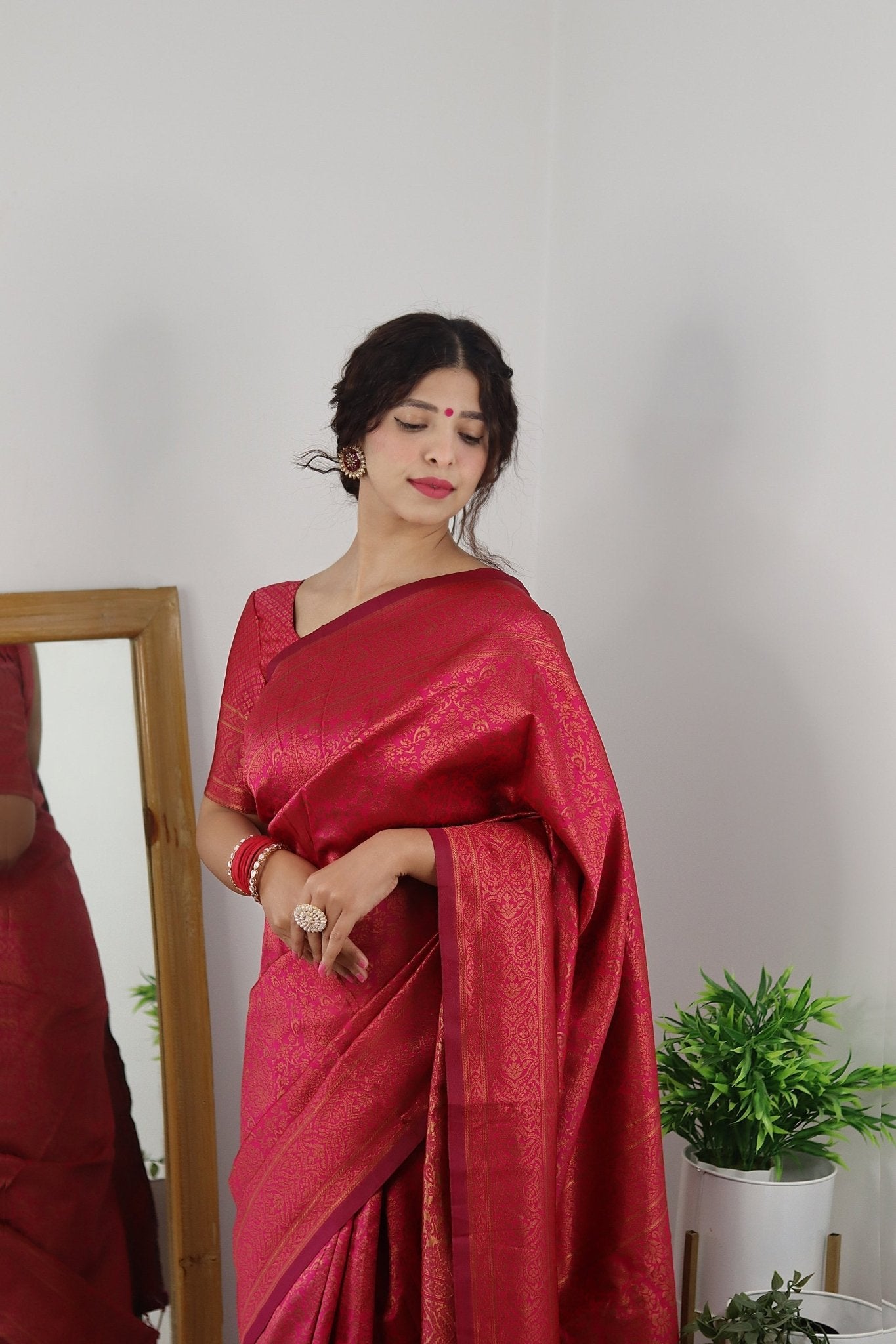 Gajari With Copper Zari Combination Pure Kanjivaram Silk Saree Stylish Blouse Piece - Almaari Fashion