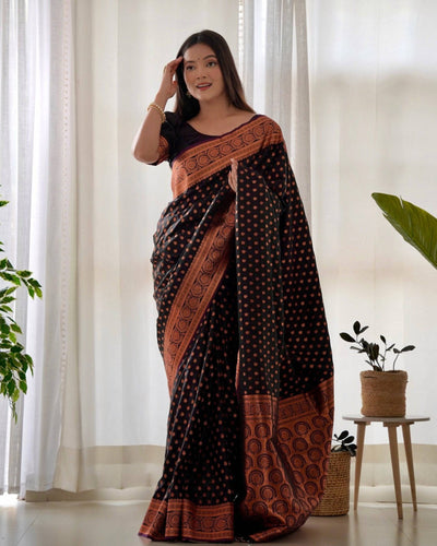 Pure Gaji Silk Saree Weaved With  Zari Comes With Tassels