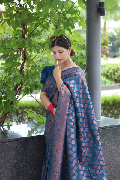 Pure Gaji Silk Saree Weaved With  Zari Comes With Tassels