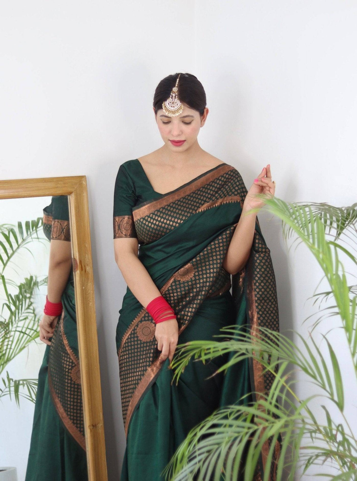 Pure Gaji Silk Saree Weaved With  Zari Comes With Tassels