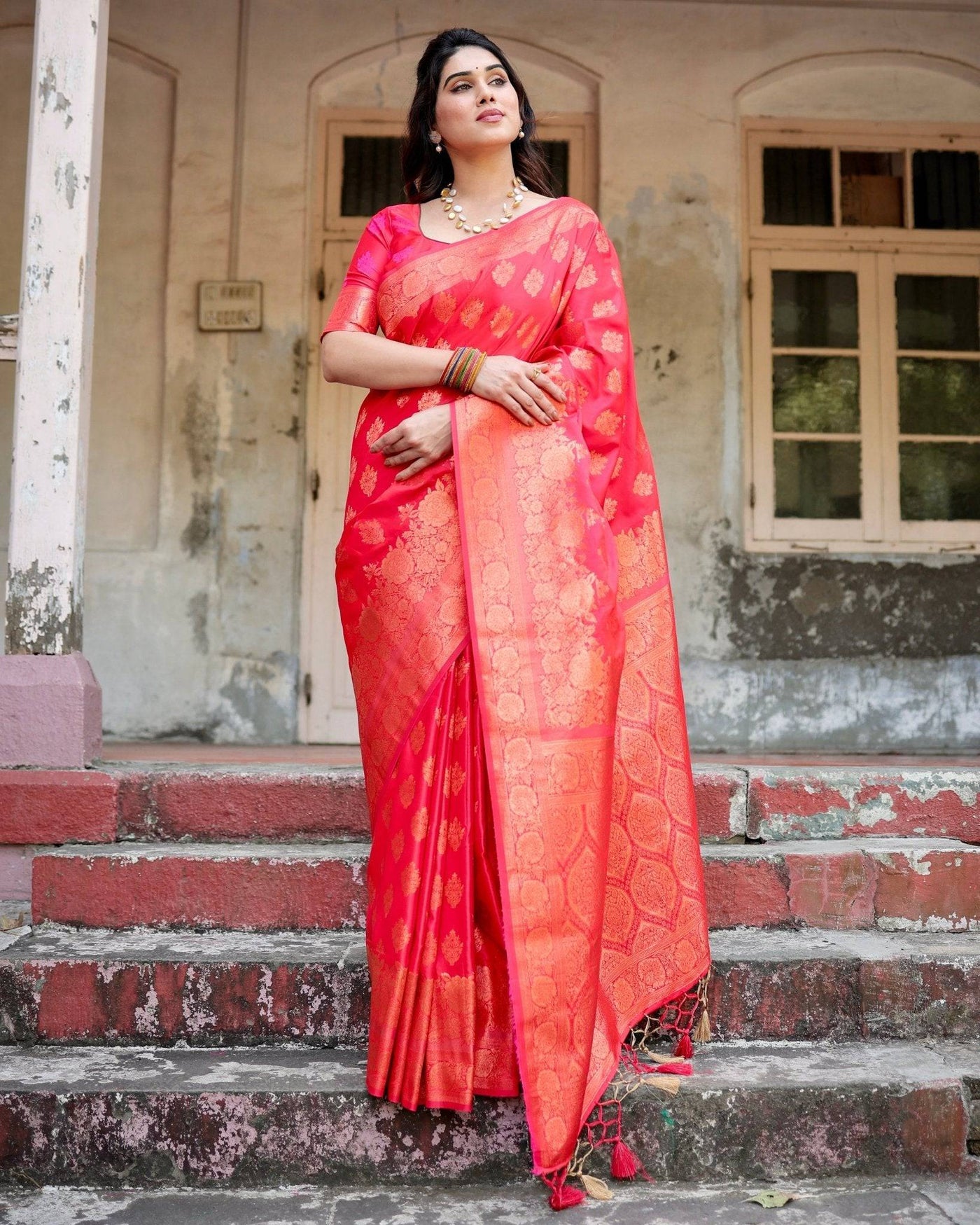 Pure Gaji Silk Saree Weaved With  Zari Comes With Tassels