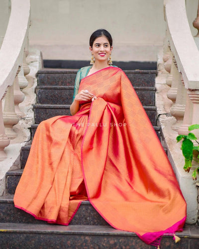 Gajri Pure Pure Banarasi Silk With Twirling Blouse Piece - Almaari Fashion