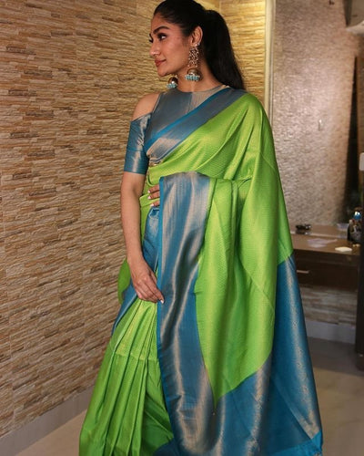 Green & Firozi Border Pure Kanjivaram Silk With Confounding Blouse Piece - Almaari Fashion