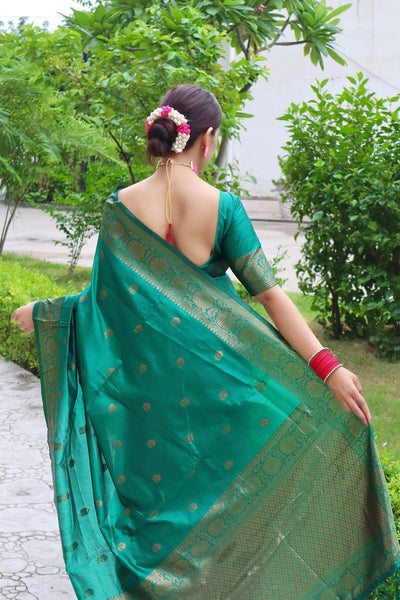 Green Pure Banarasi Silk Saree With Magnific Blouse Piece - Almaari Fashion