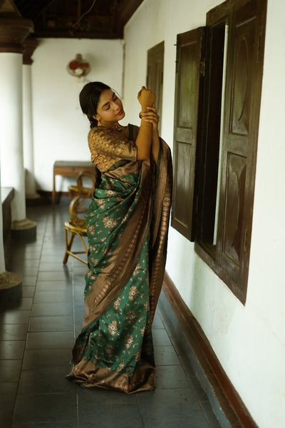 Green Pure Banarasi Silk Saree With Twirling Blouse Piece - Almaari Fashion