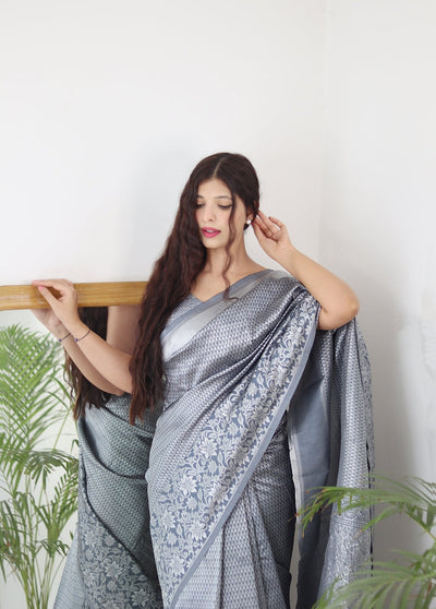 Grey Pure Kanjivaram Silk Saree With Twirling Blouse Piece - Almaari Fashion