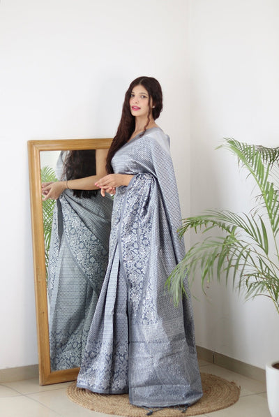 Grey Pure Kanjivaram Silk Saree With Twirling Blouse Piece - Almaari Fashion