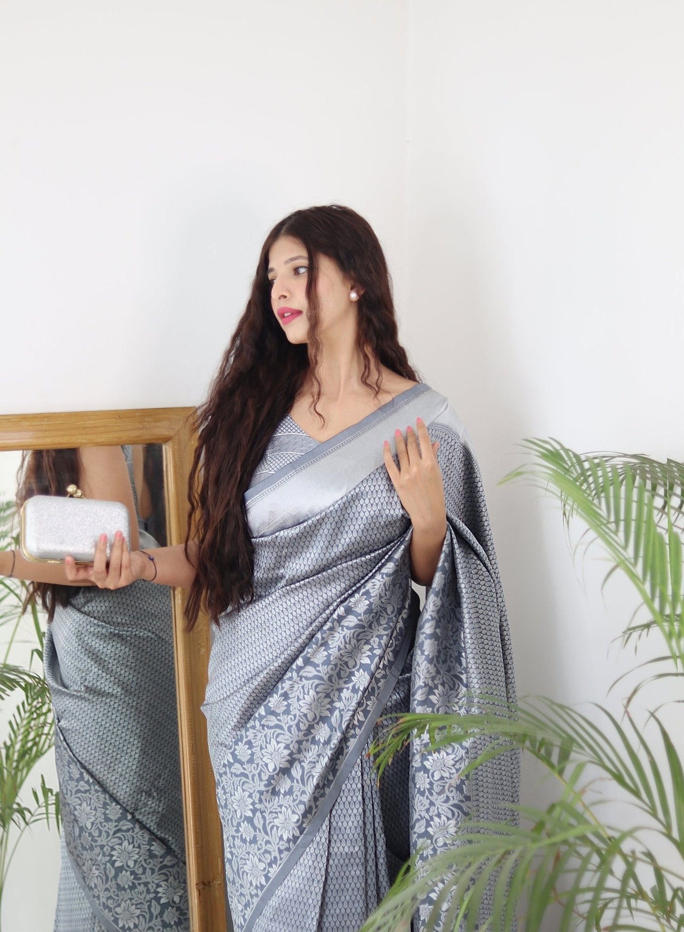 Grey Pure Kanjivaram Silk Saree With Twirling Blouse Piece - Almaari Fashion