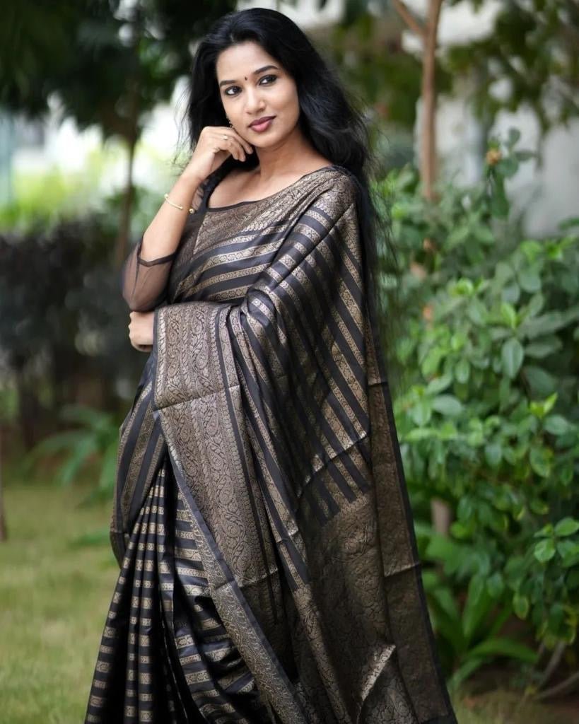 Grey Semi Silk Saree Weaved With Copper Zari Comes With Attached Blouse. - Almaari Fashion