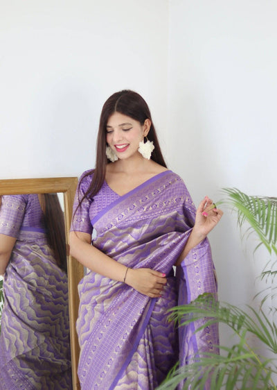 Lavender Pure Kanjivaram Silk Saree With Twirling Blouse Piece