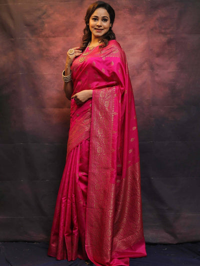 Pink Pure Kanjivaram Silk Weaved With Copper Zari Comes With Heavy Kanjivaram Brocade Blouse