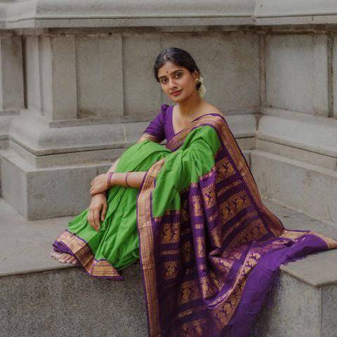 P Green And Purple Combination Pure Kanjivaram Silk Saree With Attractive Blouse Piece