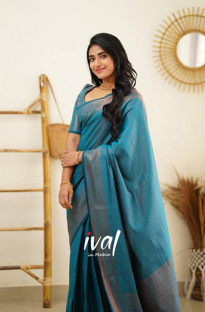 Sky Blue Pure Kanjivaram Silk Saree With Lovely Blouse Piece