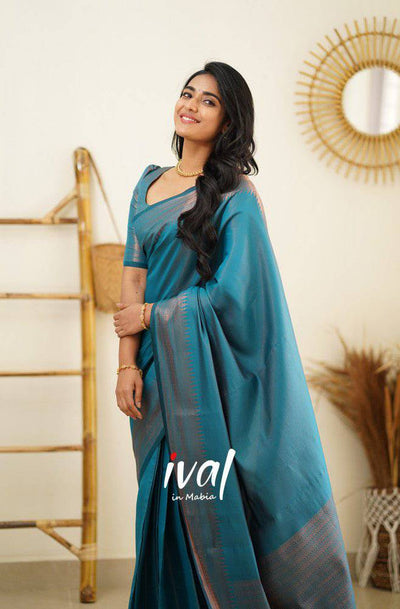 Sky Blue Pure Kanjivaram Silk Saree With Lovely Blouse Piece