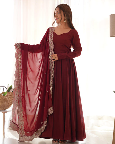 Pure Romansilk Chanderi Fabric Fully Flared Anarkali, with Dupatta Set and Pants, Ready to Wear.