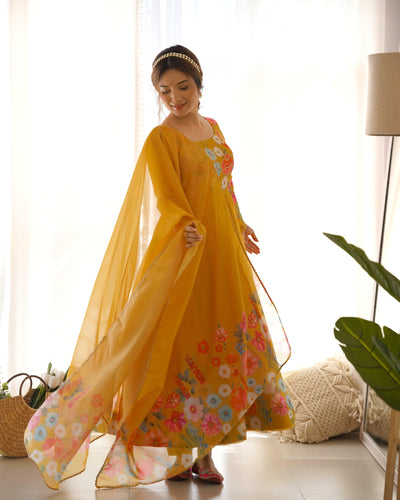 Timeless Floral Printed Organza Anarkali Suit Set – Perfect for the Festive and Wedding Season