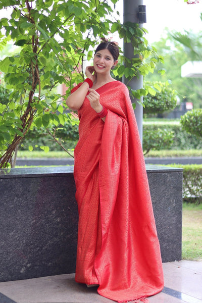 Kuber Pattu Silk Saree, Exuding Regal Charm With Its Rich Pallu And Intricate Brocade Blouse, Elegantly Adorned With Enchanting Tassels On The Saree's Edge. - Almaari Fashion