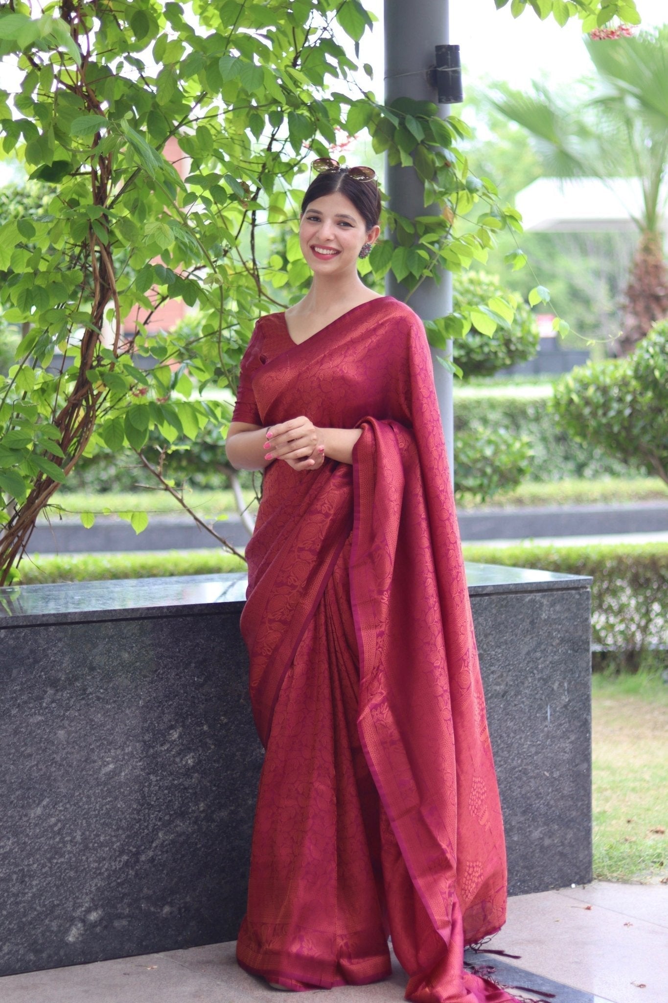 Kuber Pattu Silk Saree, Exuding Regal Charm With Its Rich Pallu And Intricate Brocade Blouse, Elegantly Adorned With Enchanting Tassels On The Saree's Edge. - Almaari Fashion