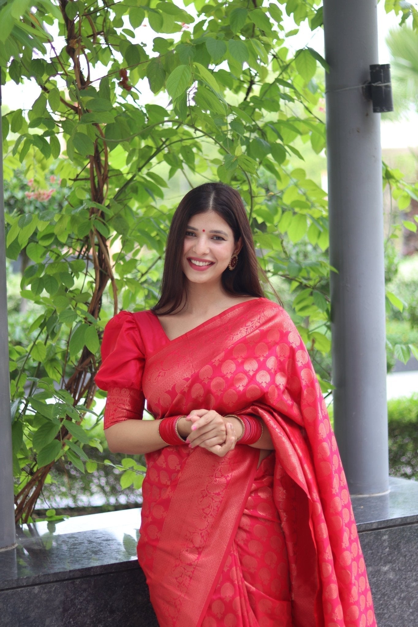 Kuber Pattu Silk Saree, Exuding Regal Charm With Its Rich Pallu And Intricate Brocade Blouse, Elegantly Adorned With Enchanting Tassels On The Saree's Edge. - Almaari Fashion