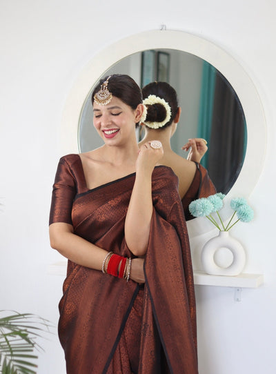 Kuber Pattu Silk Saree, Exuding Regal Charm With Its Rich Pallu And Intricate Brocade Blouse, Elegantly Adorned With Enchanting Tassels On The Saree's Edge. - Almaari Fashion