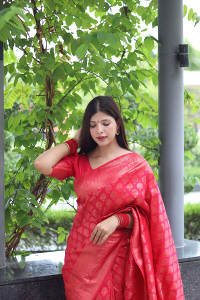 Kuber Pattu Silk Saree, Exuding Regal Charm With Its Rich Pallu And Intricate Brocade Blouse, Elegantly Adorned With Enchanting Tassels On The Saree's Edge. - Almaari Fashion