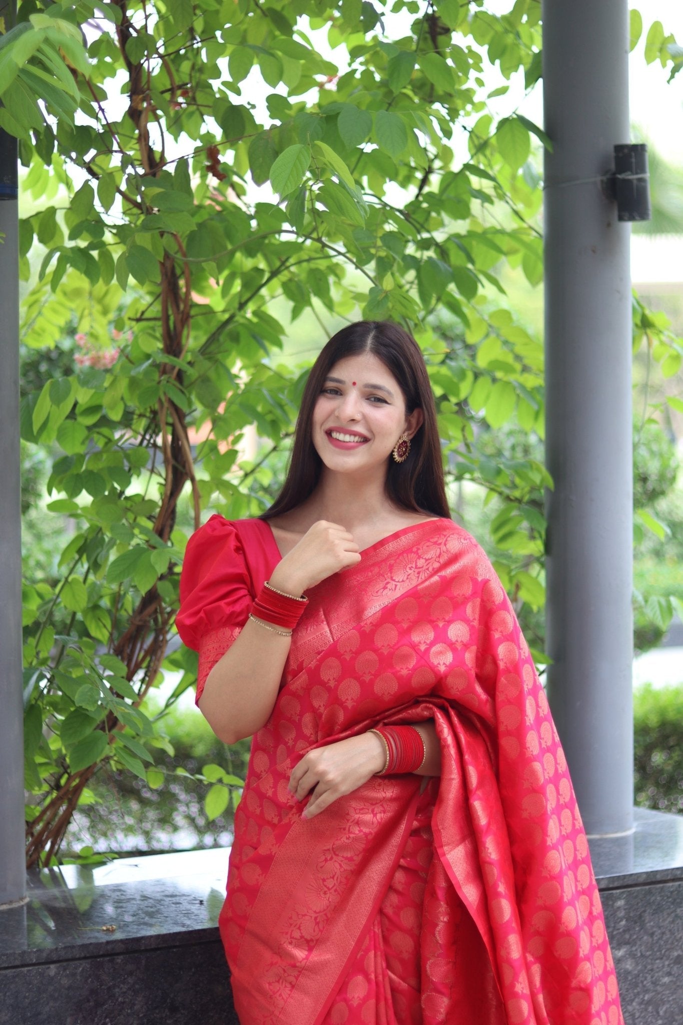 Kuber Pattu Silk Saree, Exuding Regal Charm With Its Rich Pallu And Intricate Brocade Blouse, Elegantly Adorned With Enchanting Tassels On The Saree's Edge. - Almaari Fashion