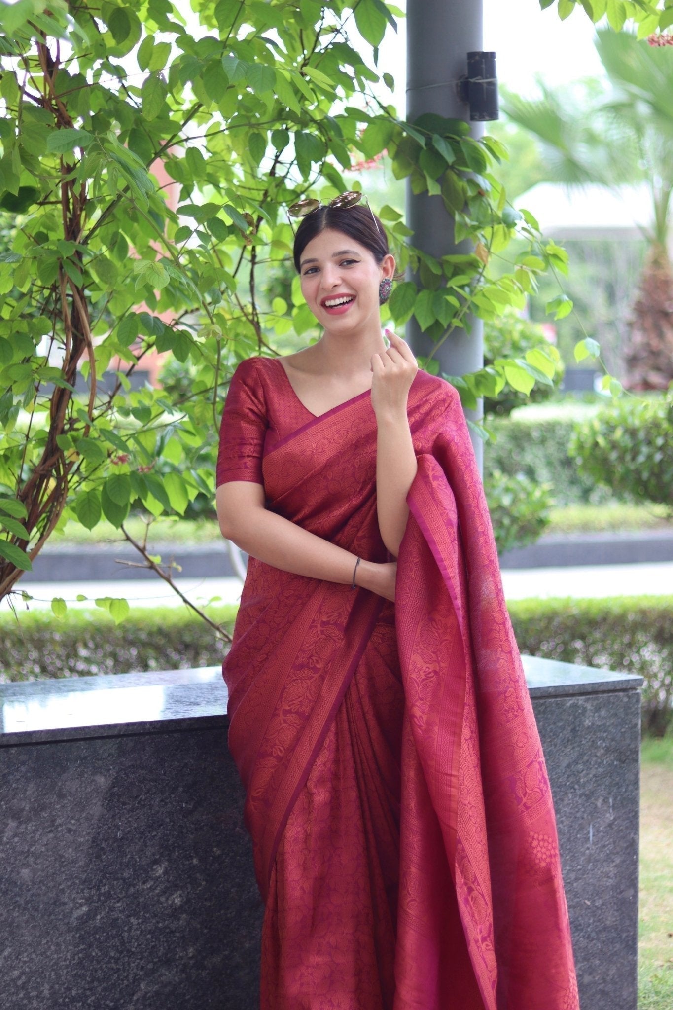 Kuber Pattu Silk Saree, Exuding Regal Charm With Its Rich Pallu And Intricate Brocade Blouse, Elegantly Adorned With Enchanting Tassels On The Saree's Edge. - Almaari Fashion