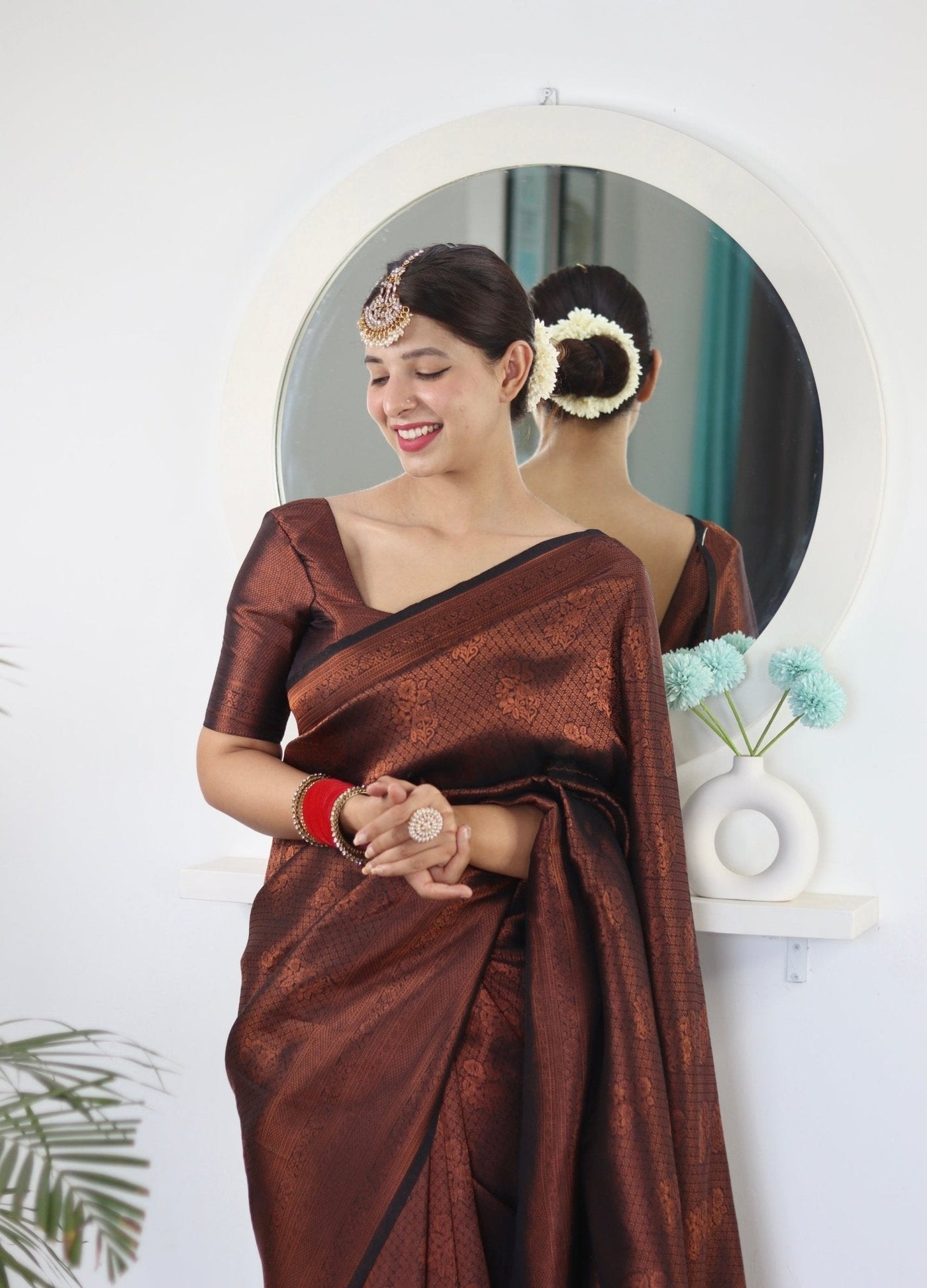 Kuber Pattu Silk Saree, Exuding Regal Charm With Its Rich Pallu And Intricate Brocade Blouse, Elegantly Adorned With Enchanting Tassels On The Saree's Edge. - Almaari Fashion