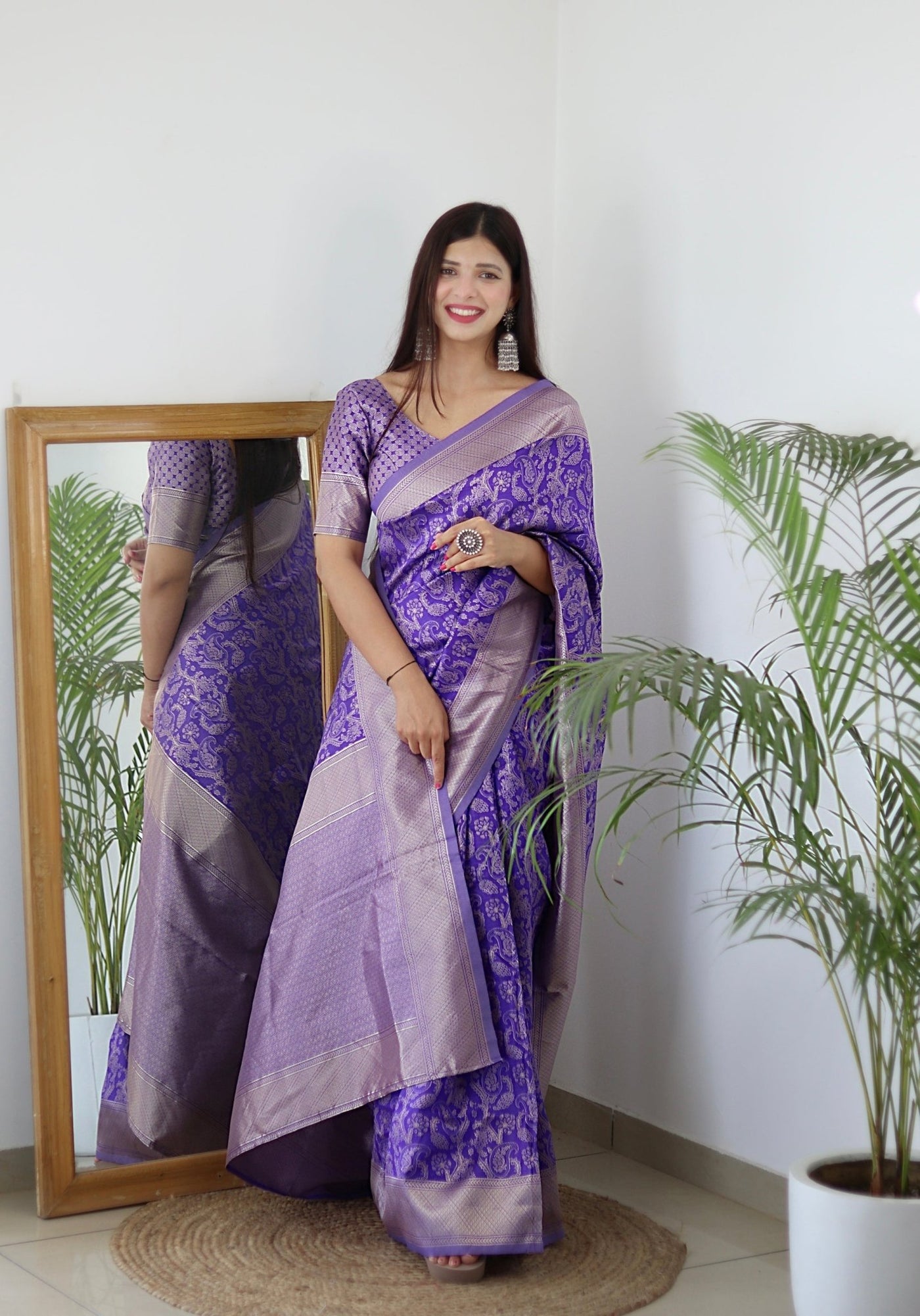 Lavender Pure Banarasi Silk Saree Stylish Blouse Piece - Almaari Fashion