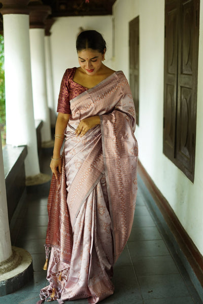 Lavender Pure Banarasi Silk Saree With Twirling Blouse Piece - Almaari Fashion