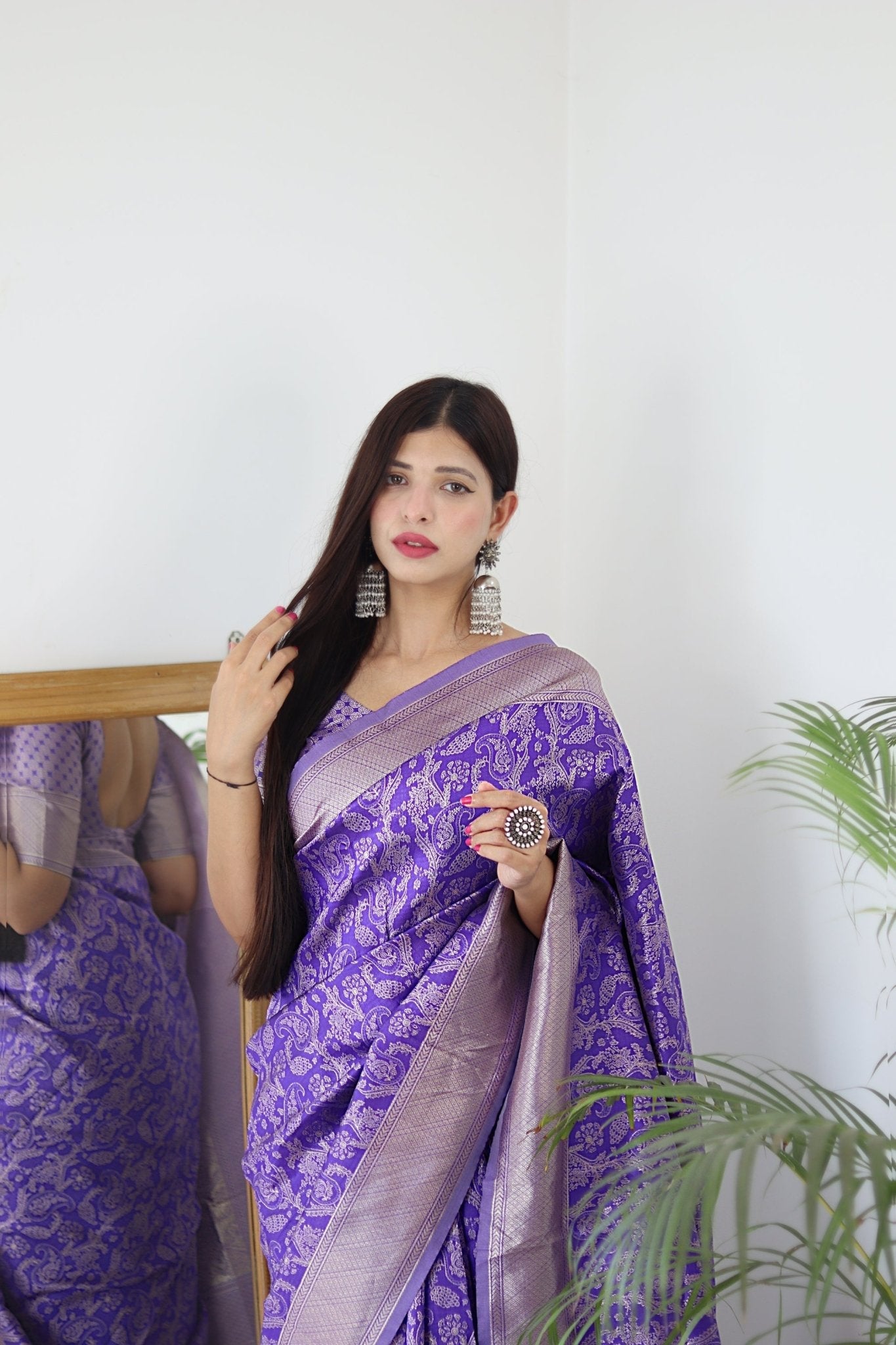 Lavender Pure Kanjivaram Silk Saree Stylish Blouse Piece - Almaari Fashion