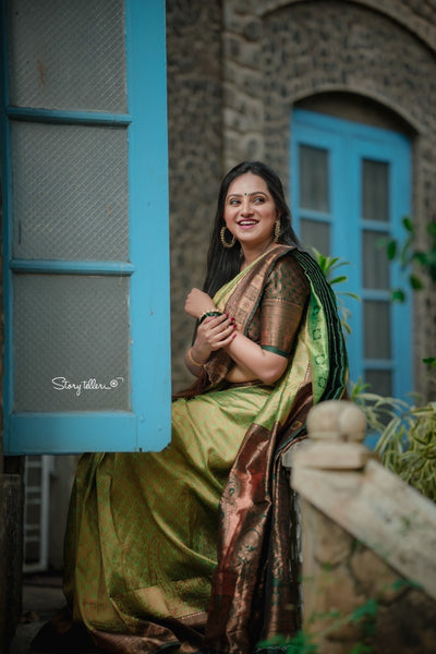 Light Green Pure Banarasi Silk Saree With Engrossing Maroon Blouse Piece - Almaari Fashion