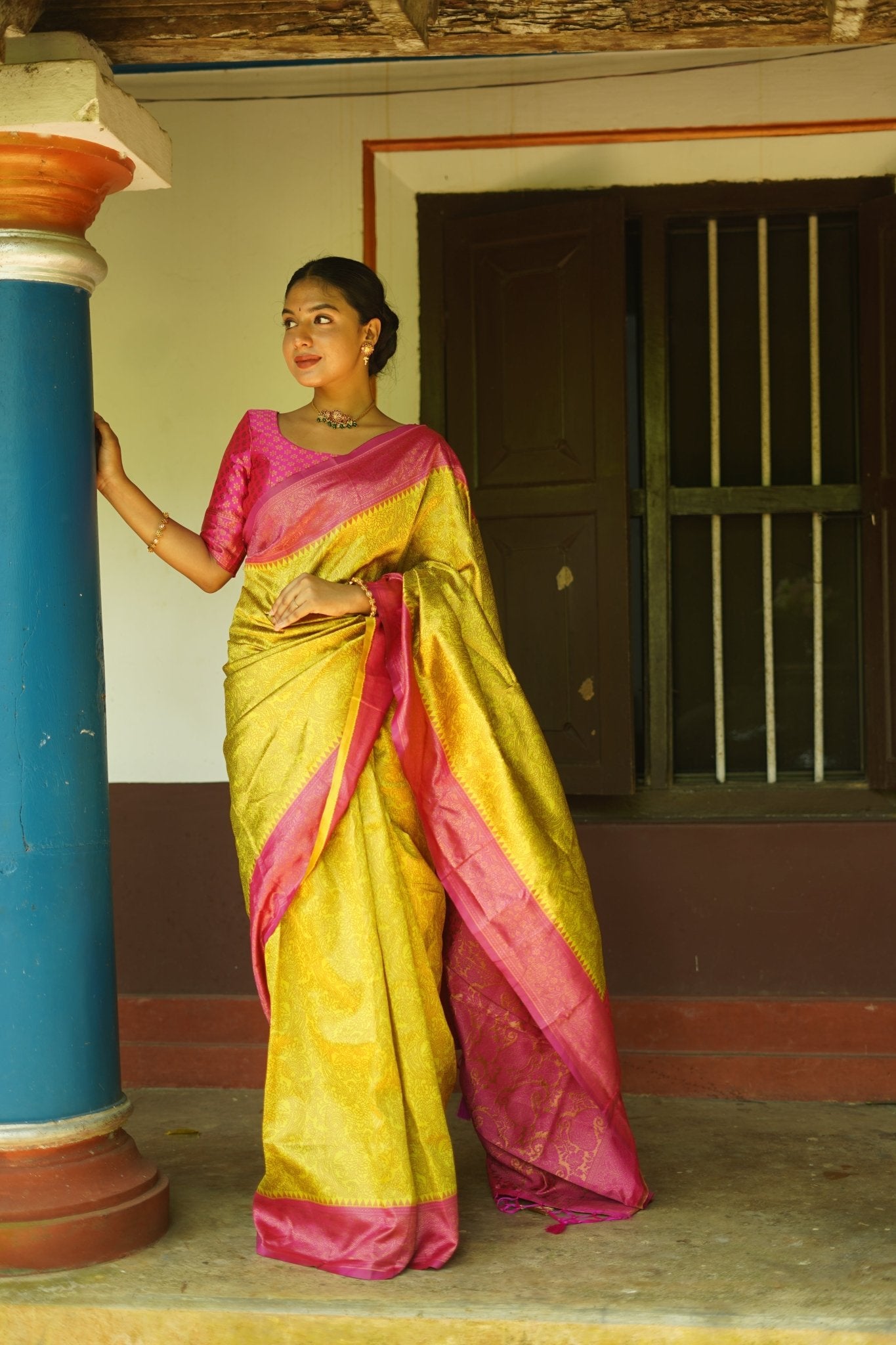 Lime Pure Banarasi Silk Saree With Twirling Blouse Piece - Almaari Fashion