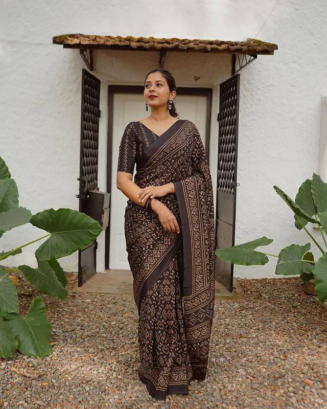 Black Pure Cotton  Linen Saree Weaved With  Zari Comes With Tassels