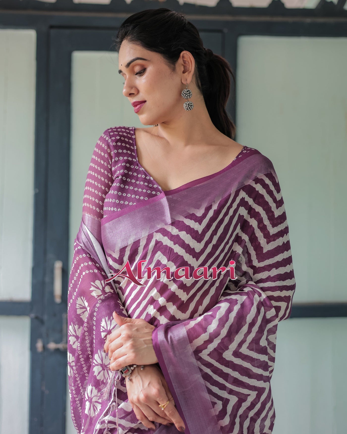 Purple and White Zigzag Patterned Pure Cotton Linen Saree with Blouse and Tassel Edges