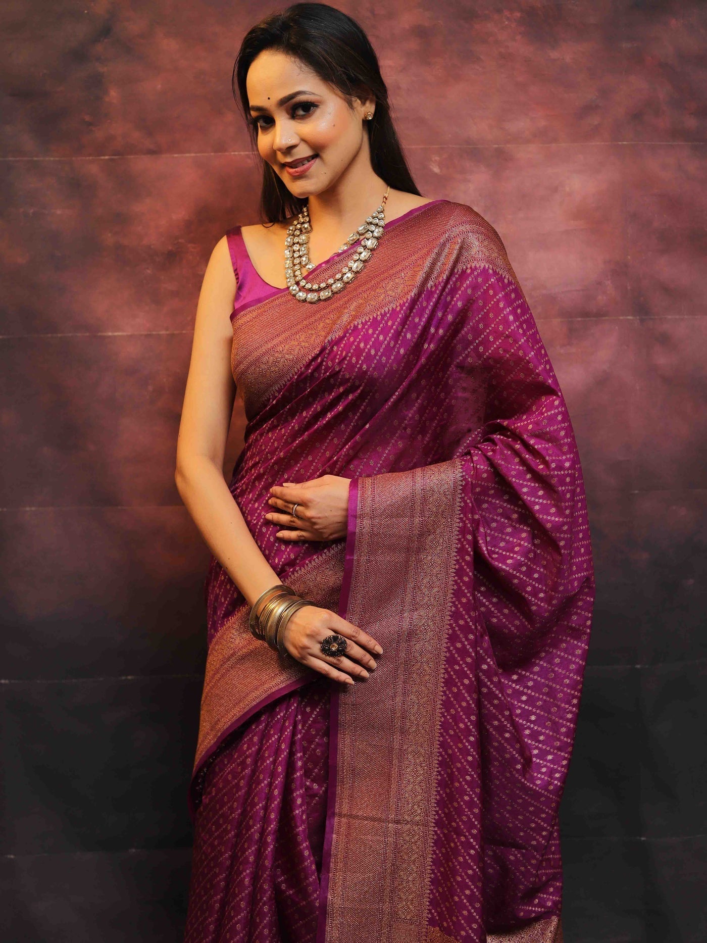 Magenta Pure Kanjivaram Silk Weaved With Copper Zari Comes With Heavy Kanjivaram Brocade Blouse - Almaari Fashion