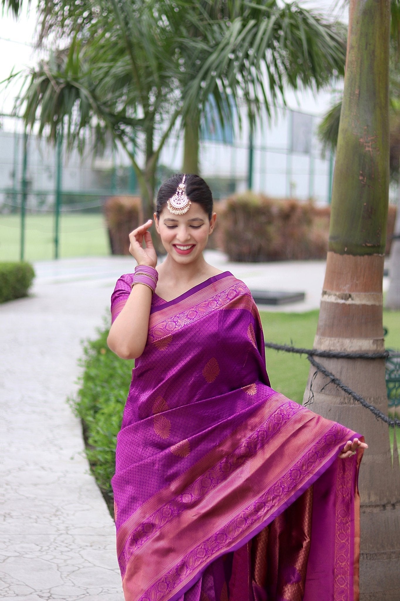 Magenta With Copper Zari Combination Pure Kanjivaram Silk Saree Stylish Blouse Piece - Almaari Fashion