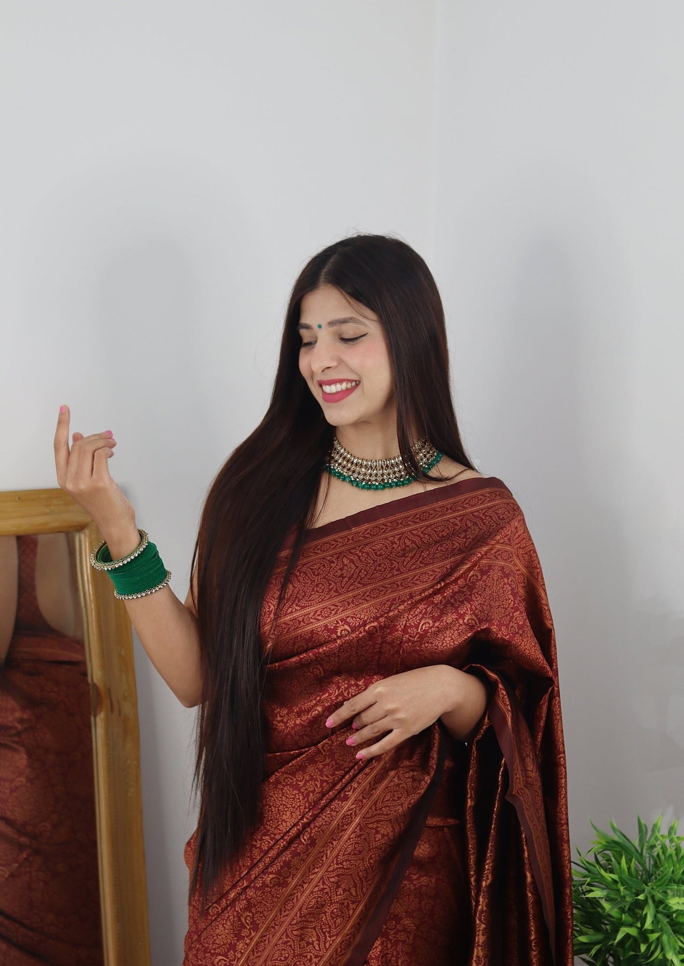 Maroon Pure Banarasi Silk Saree With Tempting Heavy Brocade Blouse Piece - Almaari Fashion