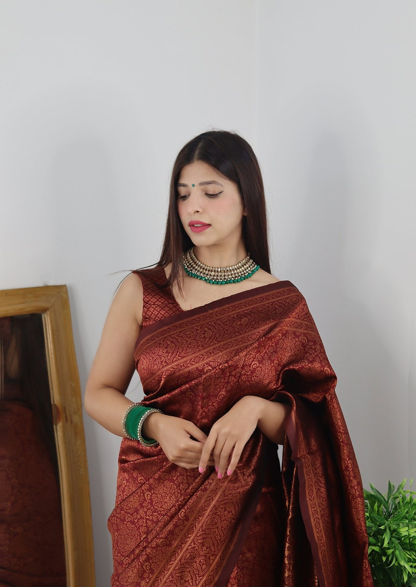 Maroon Pure Banarasi Silk Saree With Tempting Heavy Brocade Blouse Piece - Almaari Fashion