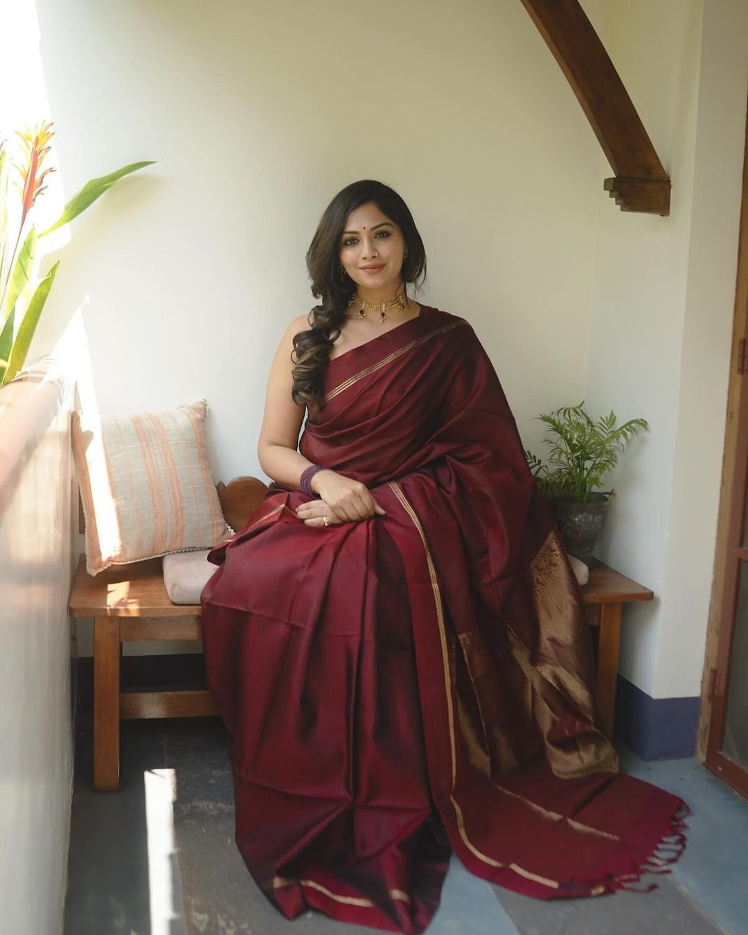 Maroon Pure Banarasi Silk Weaved With Copper Zari Comes With Heavy Banarasi Brocade Blouse - Almaari Fashion